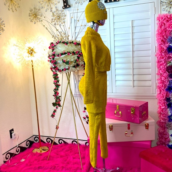 2 Piece Winter Jogger - Picture 4 of 6